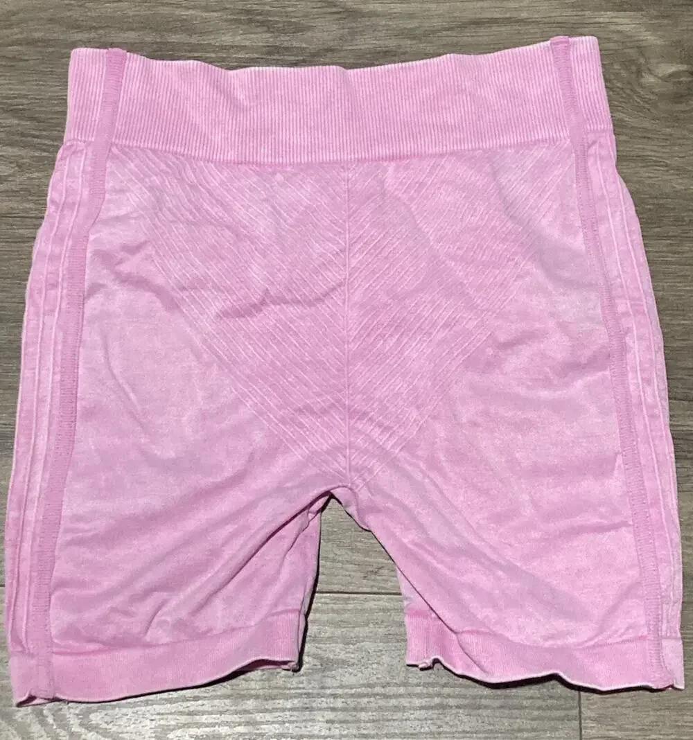 Love J USA Pink Size S/M Yoga Workout Booty Accentuating Shorts